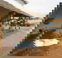 Dead Finish Museum - Hotel VIC