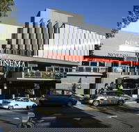 Palace Norton Cinema - Hotel VIC