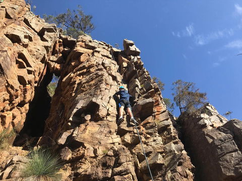 Rock Climbing In Morialta - Hotel VIC 1