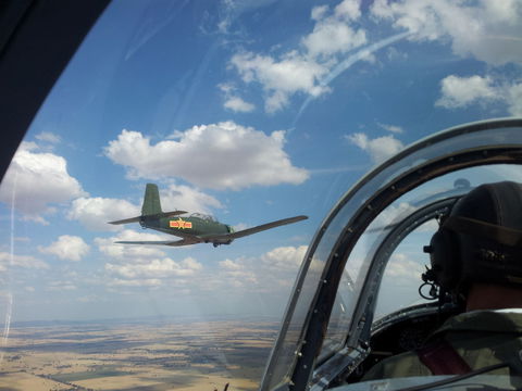 Warbird Aerial Adventures - Hotel VIC 2