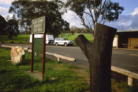 Black Stump Rest Area - Hotel VIC 0