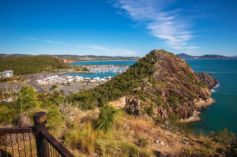 Capricorn Coast National Park - Hotel VIC 0