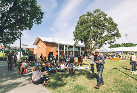 Lismore Regional Gallery - Hotel VIC 1