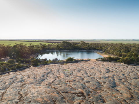 Polda Rock Reserve - Hotel VIC 0