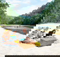 Upper Colo Reserve - Hotel VIC