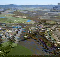 Hunter Valley Broken Back Range Helicopter Flight from Cessnock - Hotel VIC