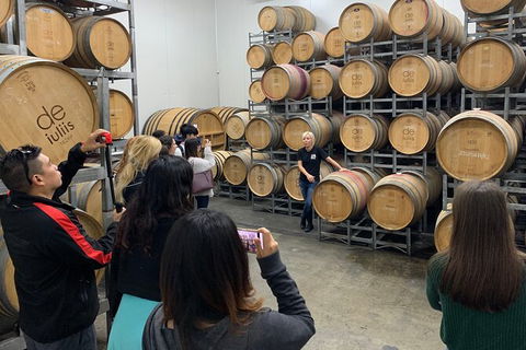 Hunter Valley Small Group Wine, Gin, Cheese & Chocolate Tour - Hotel VIC 8