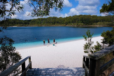 Fraser Island 4WD Tour From Rainbow Beach - Hotel VIC 2