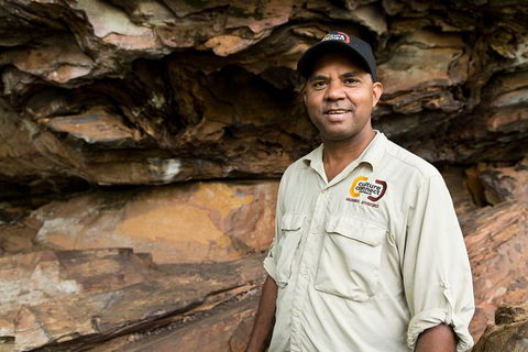 Half Day Aboriginal Rock Art Experience In Queensland - Hotel VIC 0