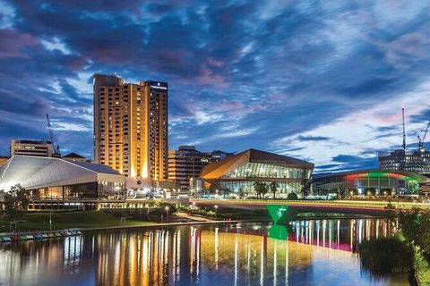 Adelaide Airport Transfers : Adelaide City To Airport ADL In Luxury Car - Hotel VIC 2