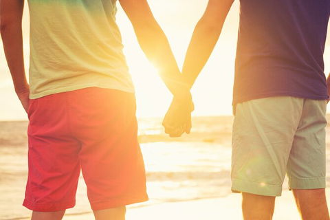 LGBT+ Friendly 3 Day Private Tour Great Ocean Road + Phillip Island - Hotel VIC 3