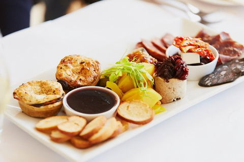 Half Day Wine & Food Tour - Hotel VIC 4