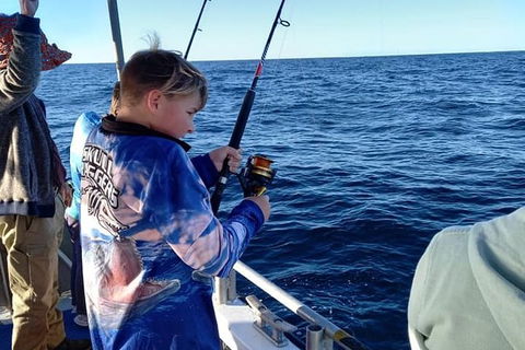 Geraldton Fishing Charter - Hotel VIC 17