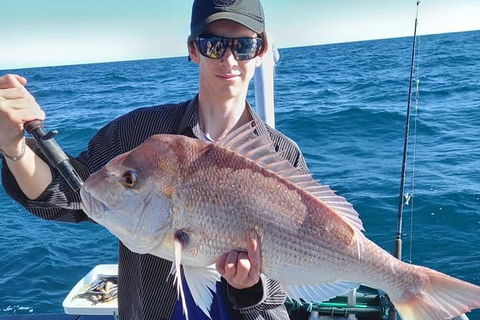 Geraldton Fishing Charter - Hotel VIC 2
