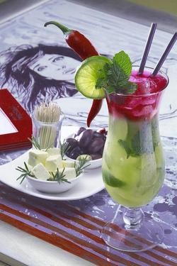 Greystone Bar - Hotel VIC 2