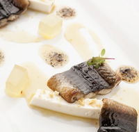 Salt Cellar - Hotel VIC