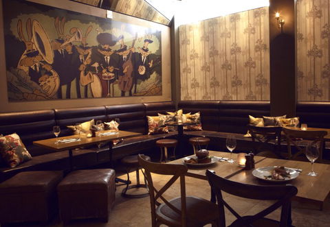Rabbit Hole Bar And Dining - Hotel VIC 1