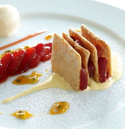 Altitude Restaurant - Hotel VIC 2