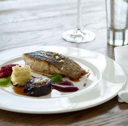 Altitude Restaurant - Hotel VIC 3