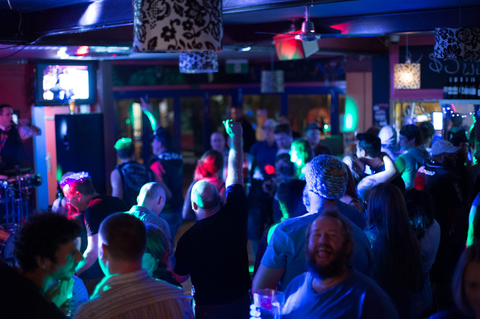 Annie's Place - Hotel VIC 3