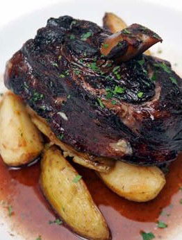 Allure Restraunt Bar - Hotel VIC 4