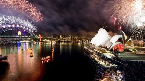 Sydney Harbour New Year’s Eve Fireworks Dinner Cruises - Hotel VIC 2