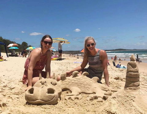 Learn To Build The Sandcastle Of Your Dreams - Hotel VIC 1