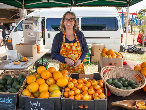 Coburg Farmers' Market - Hotel VIC 2