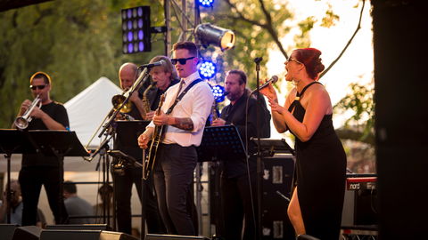 Festivale - Hotel VIC 1