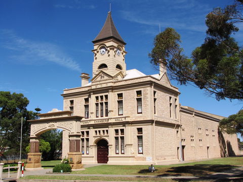 Old Style/New Vogue Dance Practice/Lessons - Hotel VIC 2