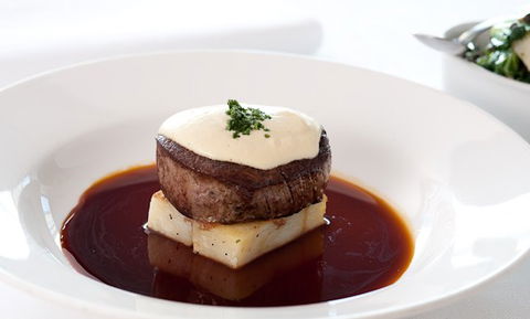 ROCKET Restaurant - Hotel VIC 4