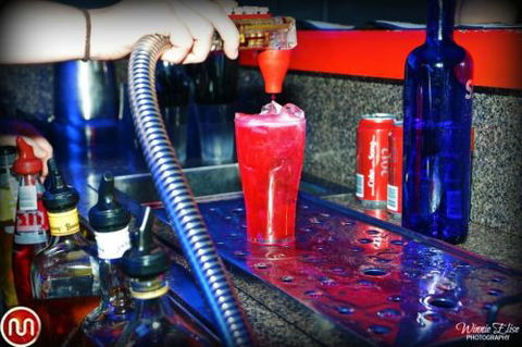 Avanti Pizzeria - Hotel VIC 4