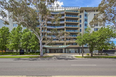 Pacific Suites Canberra - Hotel VIC 2