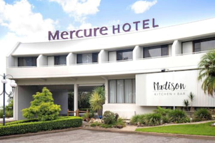 Adamstown Heights NSW Hotel VIC