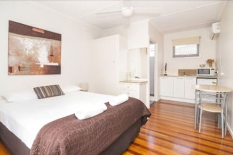 Golden Shores Airport Motel - Hotel VIC 7