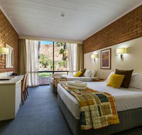 Alice in The Territory - Hotel VIC