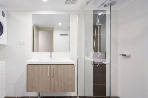 Pinnacle Apartments - Hotel VIC 5