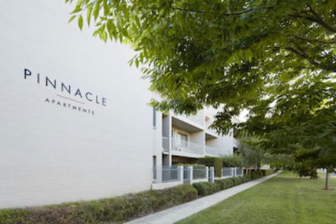 Pinnacle Apartments - Hotel VIC 0