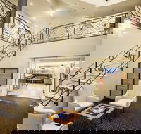 Quest Savoy - Hotel VIC