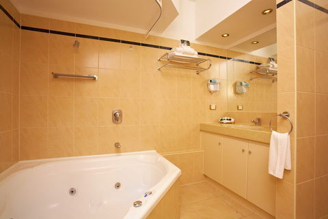 Quest Savoy - Hotel VIC 4
