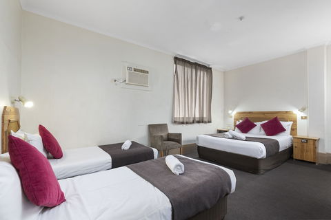 Adelaide Paringa - Hotel VIC 4