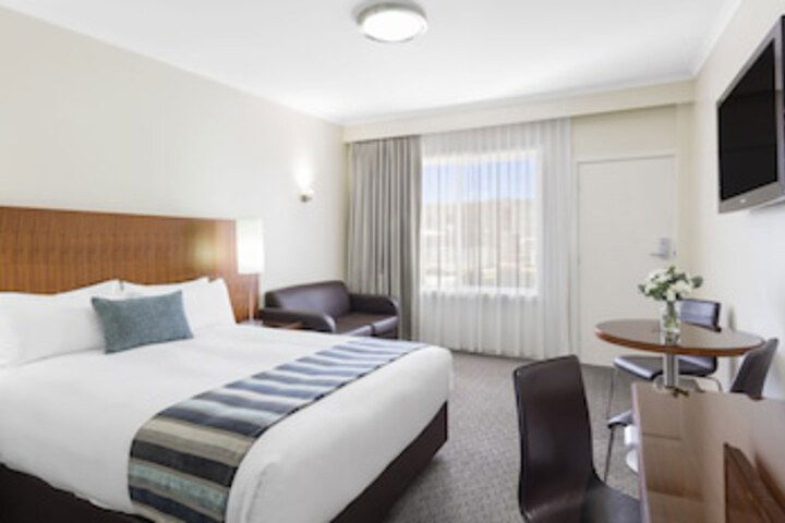 Avon NSW Hotel VIC