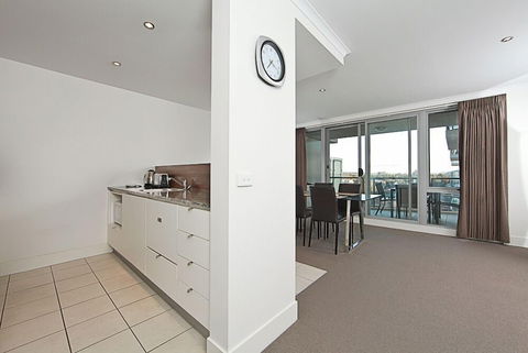 Accommodate Canberra - The Avenue - Hotel VIC 6