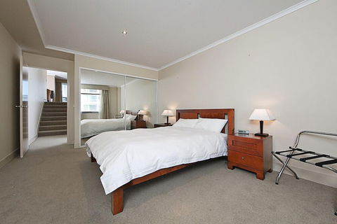 Accommodate Canberra - The Avenue - Hotel VIC 2