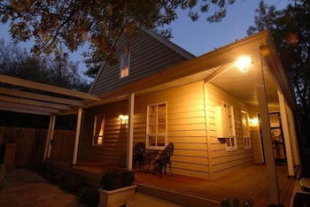 A Secret Treasure - Hotel VIC 1