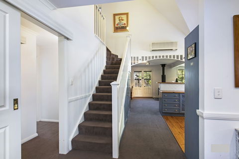 A Secret Treasure - Hotel VIC 2