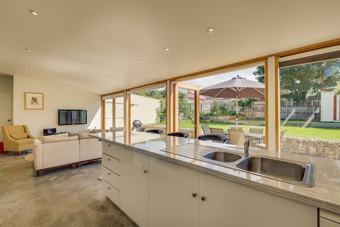 Brampton Cottage - Hotel VIC 2