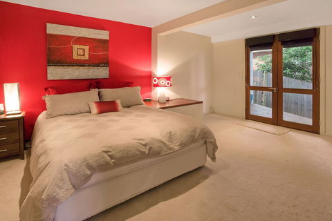 Pure Indulgence - Hotel VIC 4