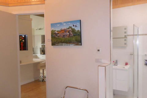 A Colourcity Apartments - Hotel VIC 3