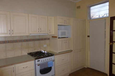 A Colourcity Apartments - Hotel VIC 2